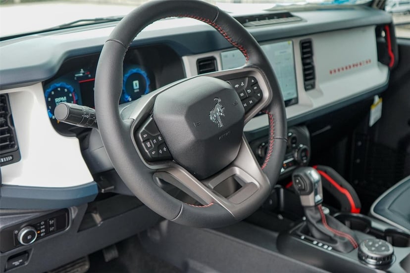 2026 Ford Bronco - Image 9