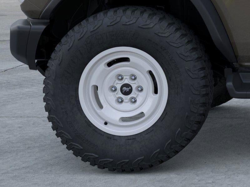 2026 Ford Bronco - Image 21