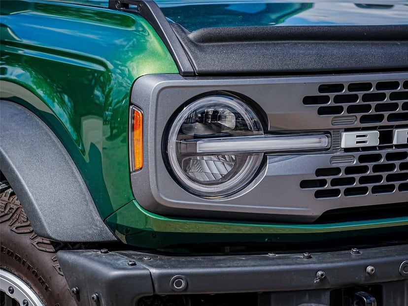 2023 Ford Bronco - Image 3