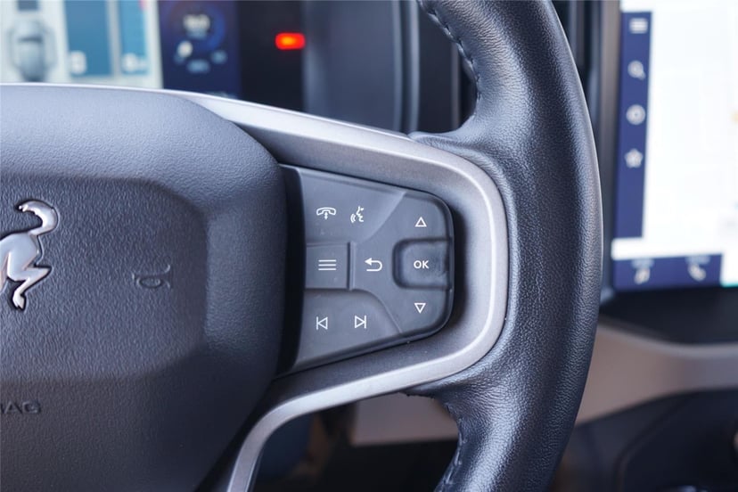 2023 Ford Bronco - Image 17