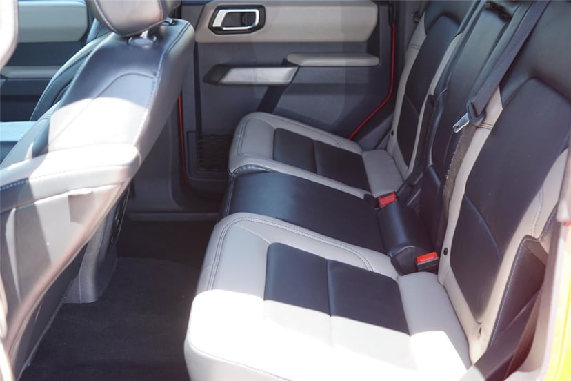 2023 Ford Bronco - Image 24