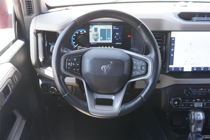 2023 Ford Bronco - Image 27