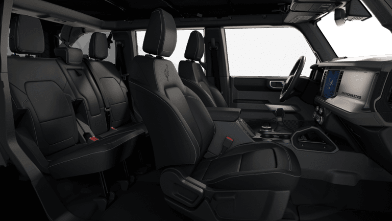 2025 Ford Bronco - Image 30