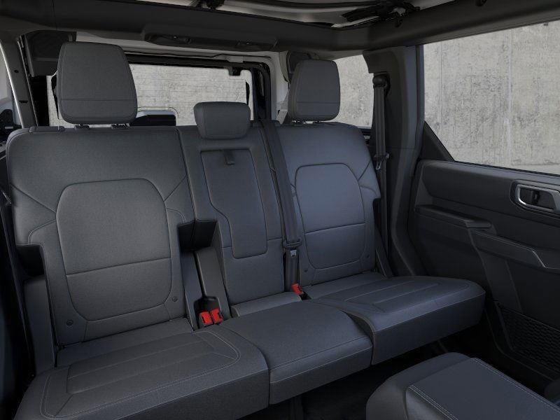 2025 Ford Bronco - Image 11