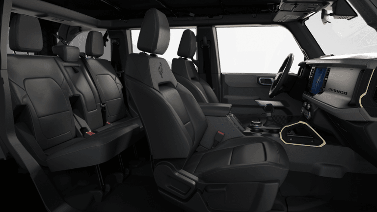 2025 Ford Bronco - Image 30
