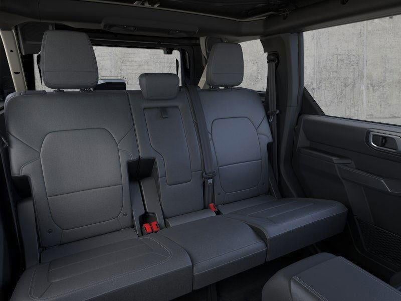2025 Ford Bronco - Image 11