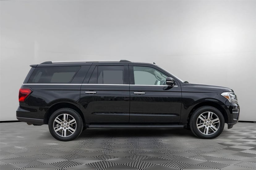 2024 Ford Expedition Max - Image 3