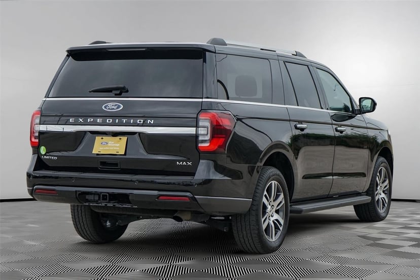 2024 Ford Expedition Max - Image 4