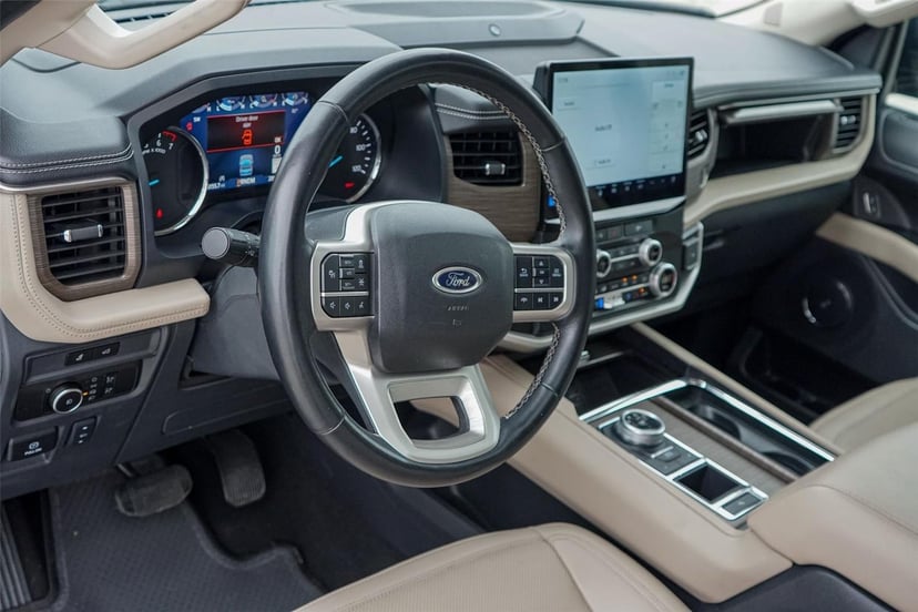 2024 Ford Expedition Max - Image 8