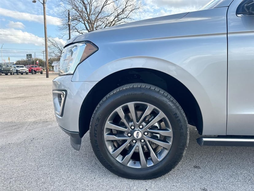2021 Ford Expedition Max - Image 17
