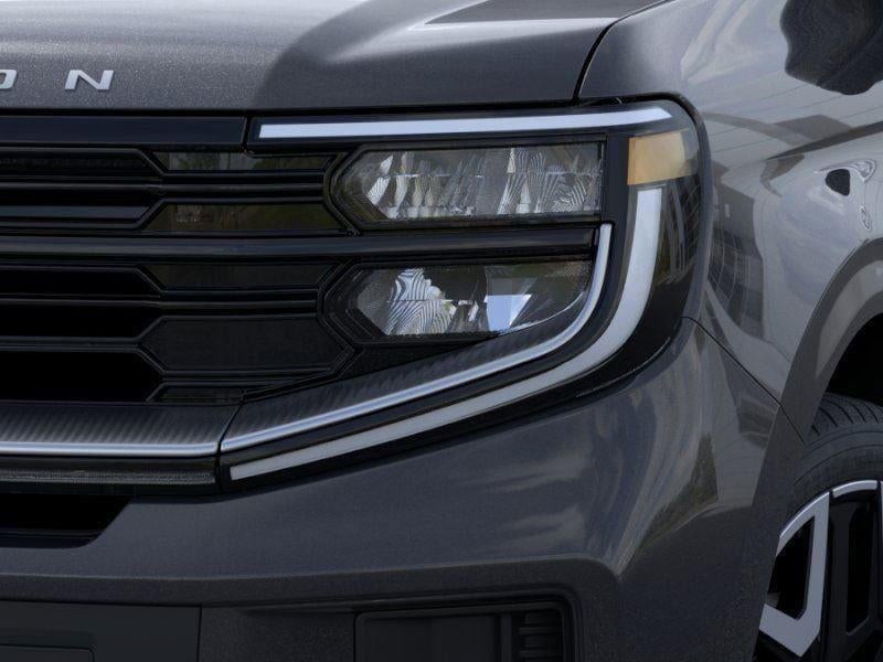 2025 Ford Expedition - Image 18