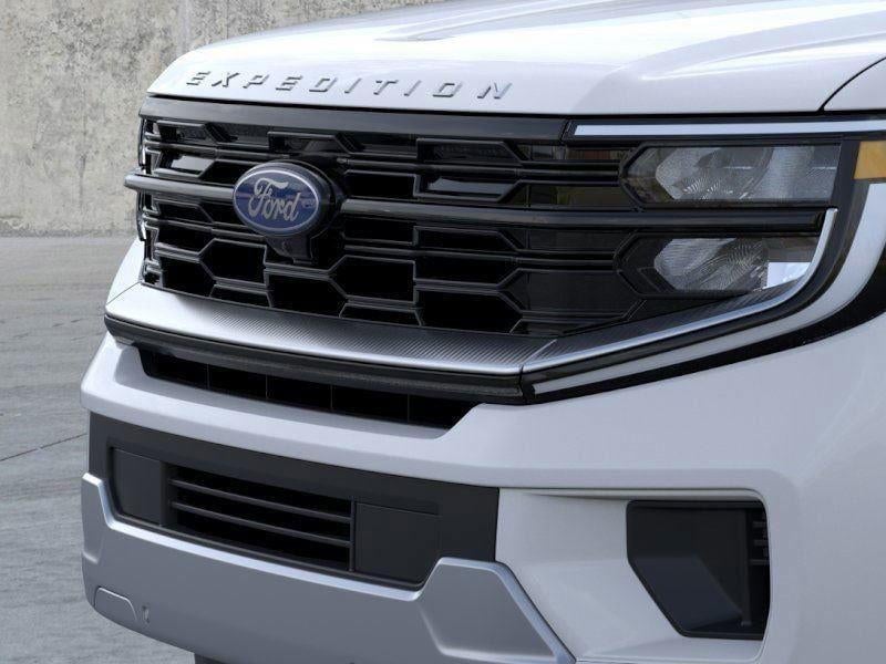 2026 Ford Expedition - Image 17