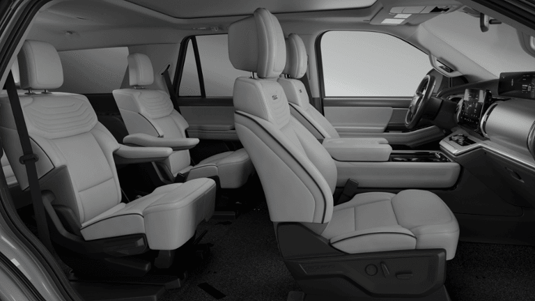 2026 Ford Expedition - Image 28