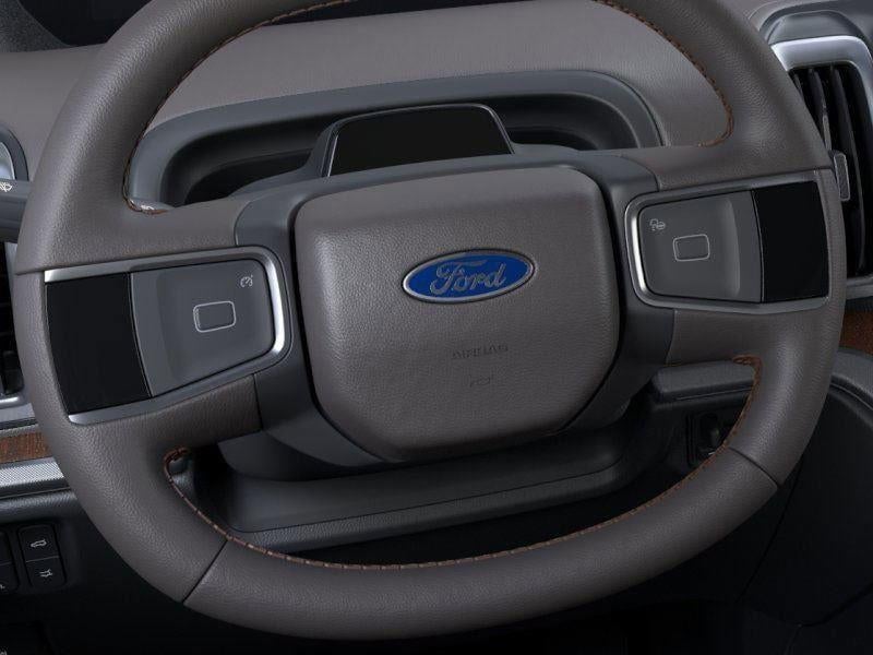 2026 Ford Expedition - Image 12