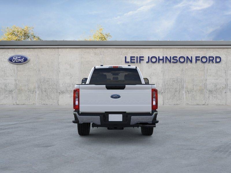 2026 Ford Super Duty F-250 - Image 5