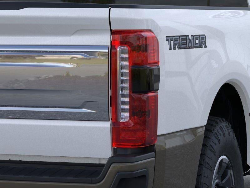 2026 Ford Super Duty F-250 - Image 20