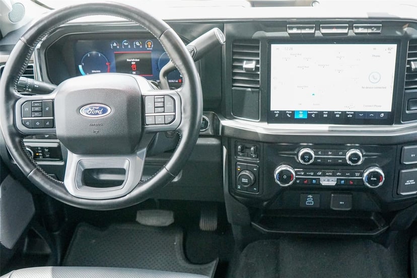 2023 Ford Super Duty F-250 - Image 25