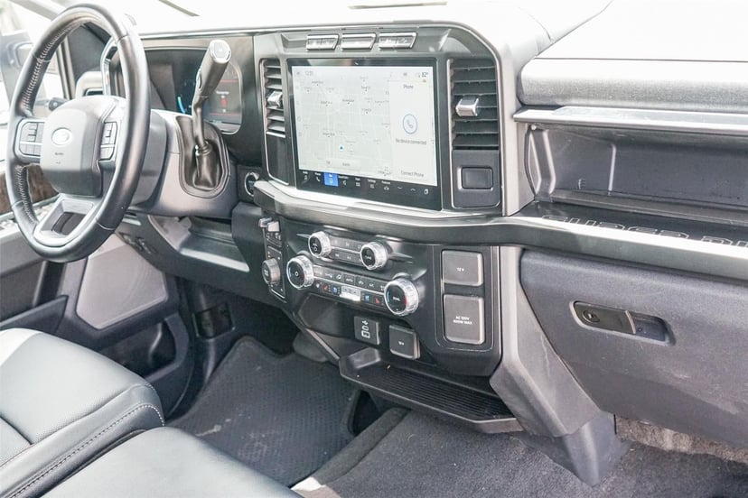 2023 Ford Super Duty F-250 - Image 28