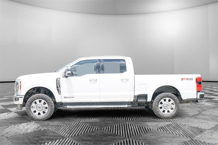 2023 Ford Super Duty F-250 - Image 8