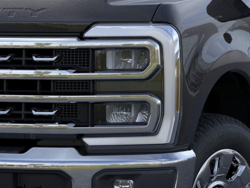 2026 Ford Super Duty F-250 - Image 18
