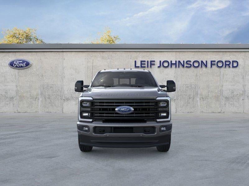 2026 Ford Super Duty F-350 - Image 6