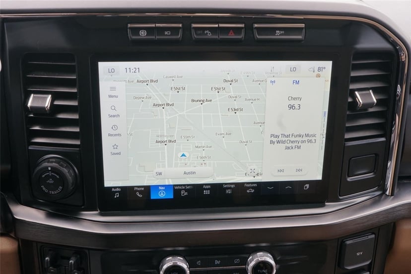 2023 Ford Super Duty F-450 - Image 13