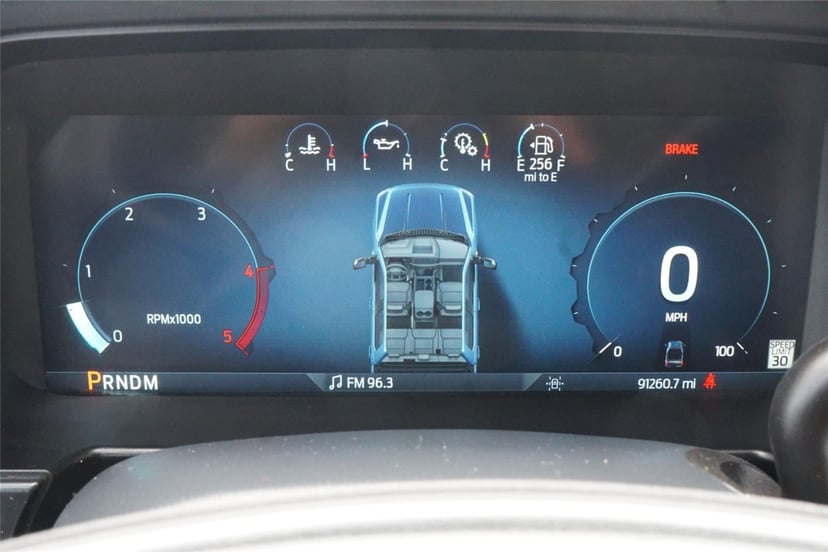 2023 Ford Super Duty F-450 - Image 18