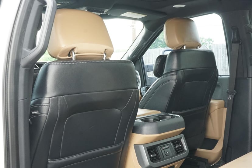 2023 Ford Super Duty F-450 - Image 22