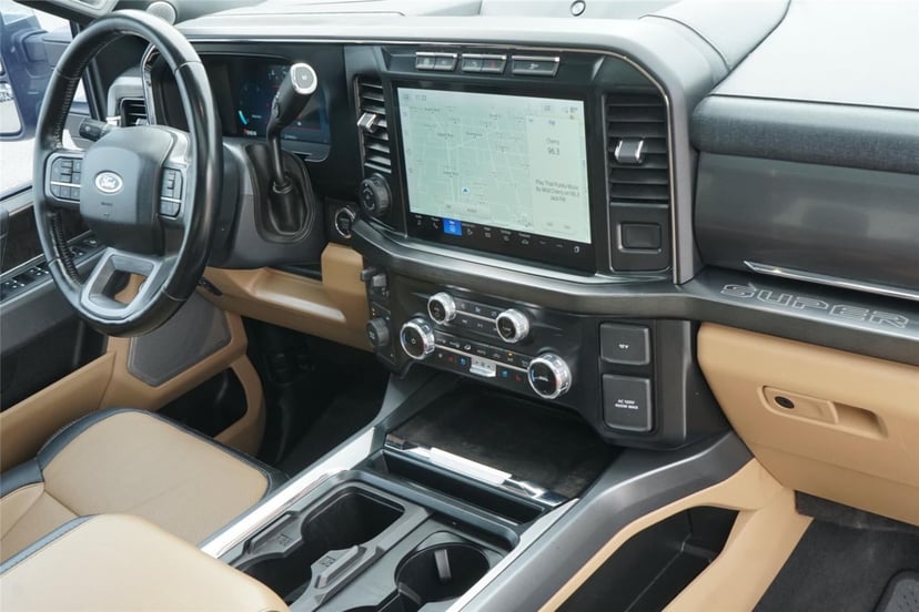 2023 Ford Super Duty F-450 - Image 28