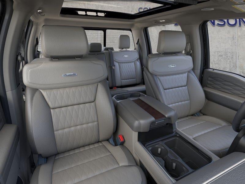 2026 Ford Super Duty F-450 - Image 10