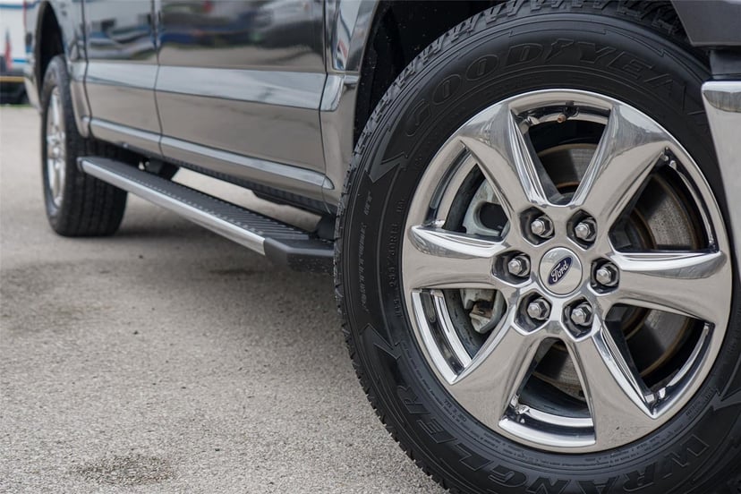 2018 Ford F-150 - Image 2
