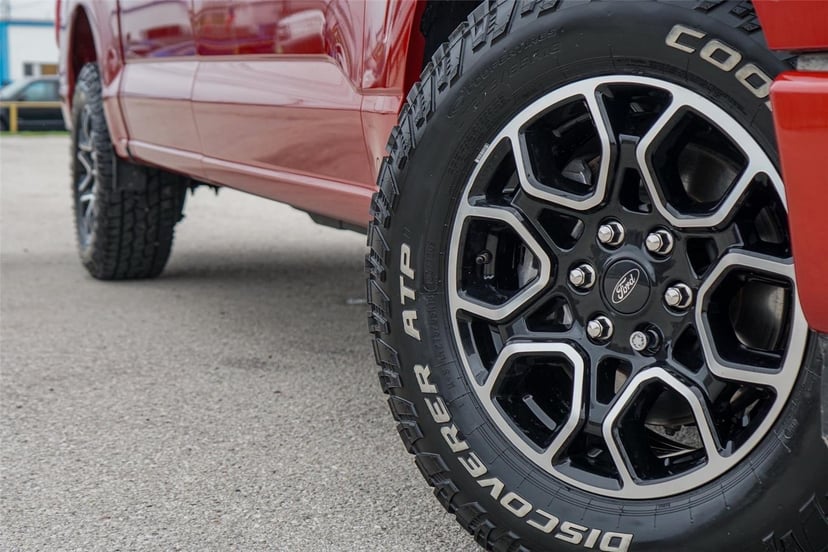 2023 Ford F-150 - Image 2