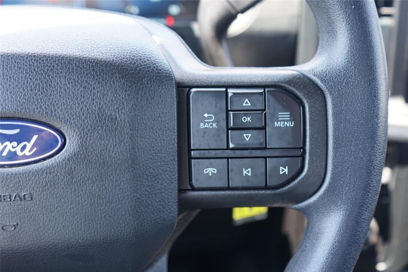 2025 Ford F-150 - Image 16
