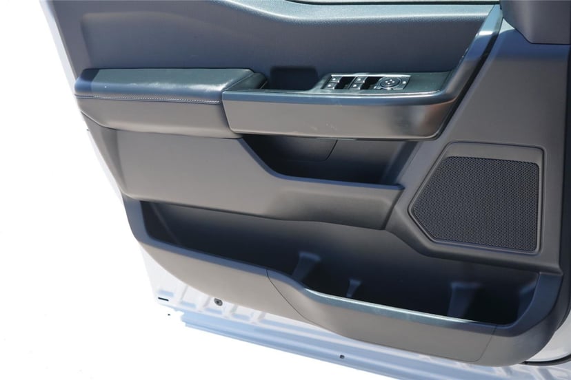 2025 Ford F-150 - Image 19