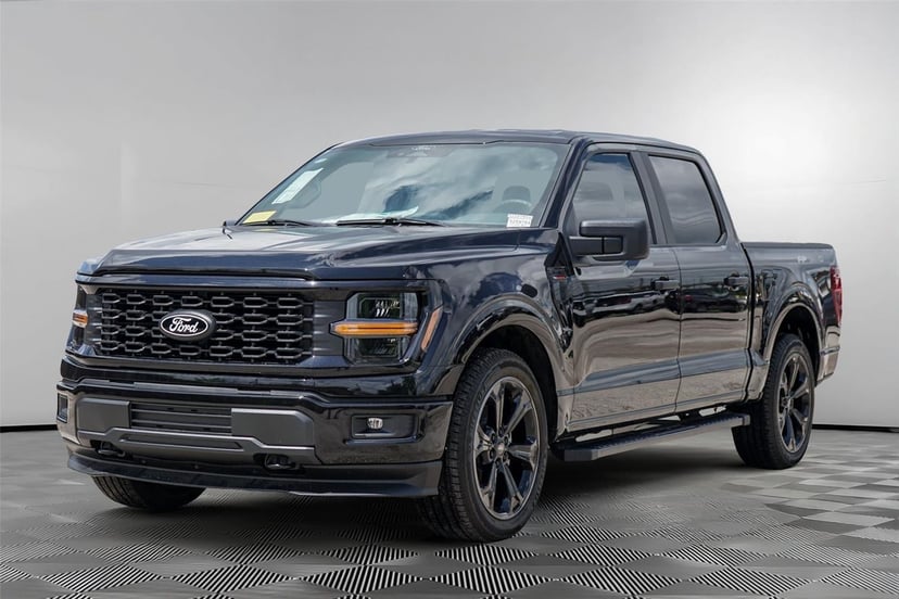 2025 Ford F-150 - Image 8