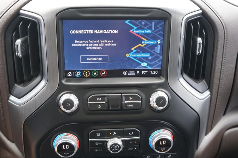 2022 GMC Sierra 3500HD - Image 13