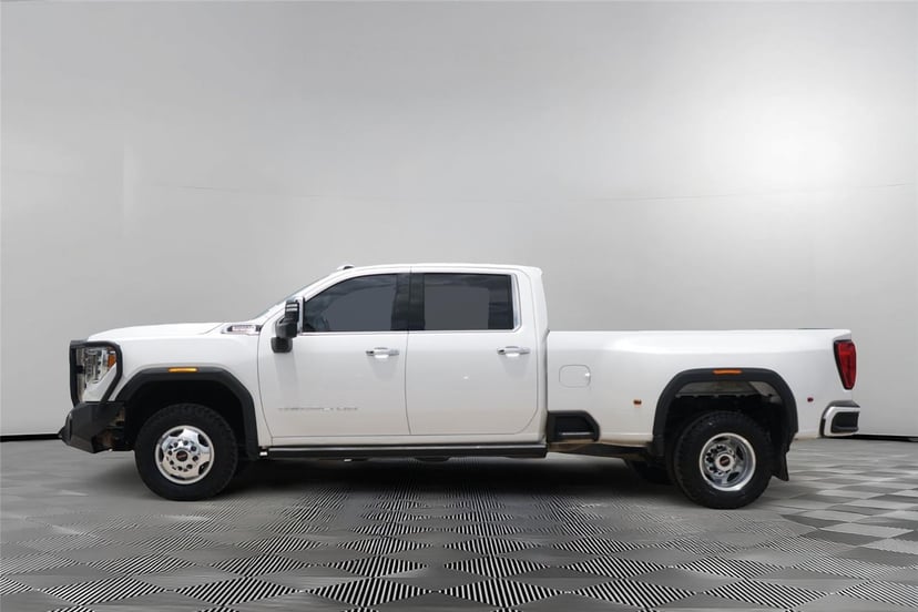 2022 GMC Sierra 3500HD - Image 7
