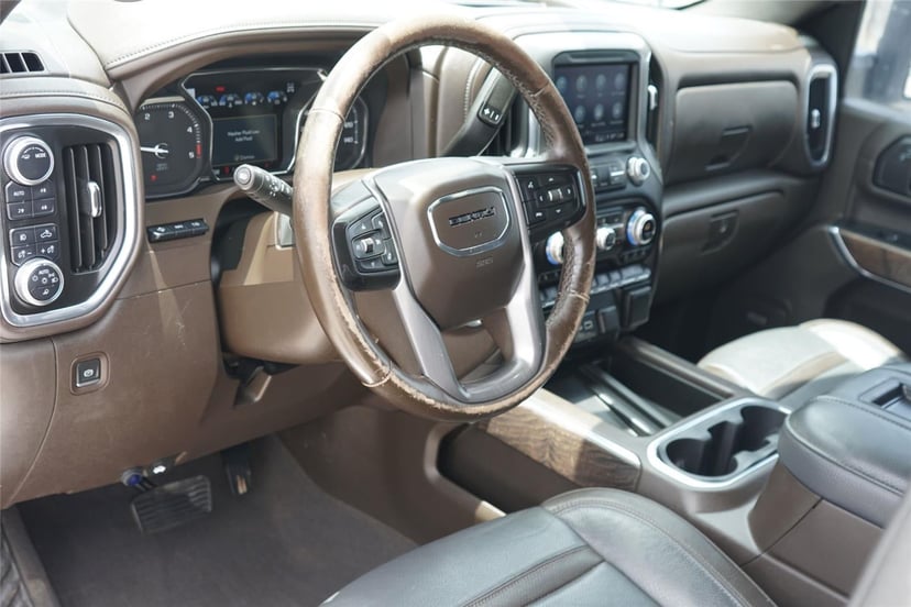 2022 GMC Sierra 3500HD - Image 9