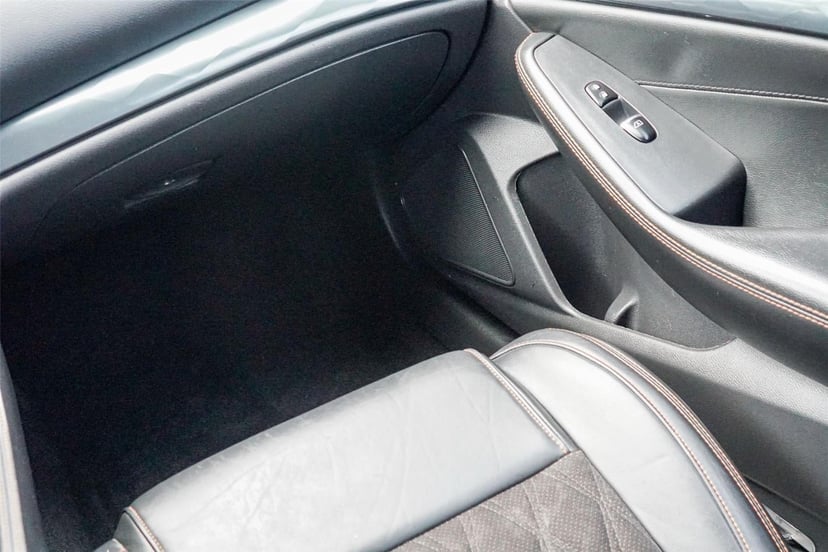 2019 Nissan Maxima - Image 27