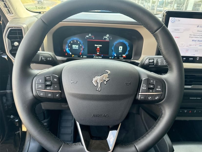 2025 Ford Bronco Sport - Image 11