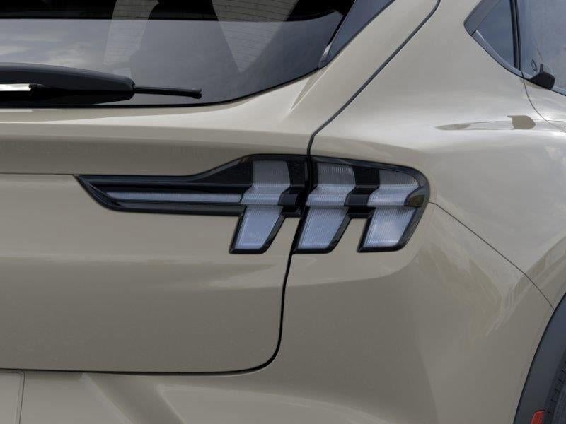 2026 Ford Mustang Mach-E - Image 21