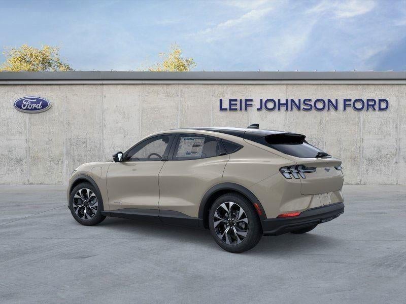 2026 Ford Mustang Mach-E - Image 4