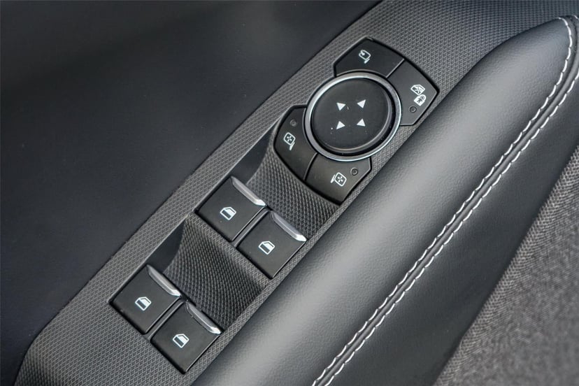 2025 Ford Mustang Mach-E - Image 19