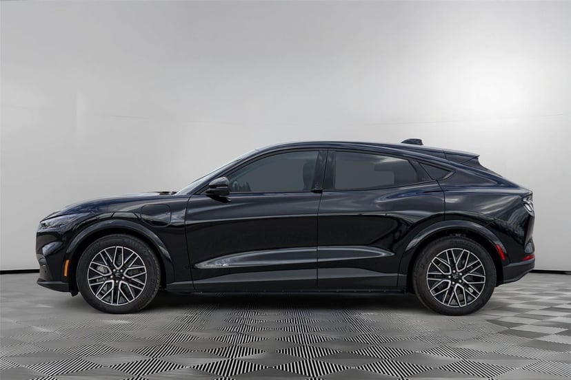 2025 Ford Mustang Mach-E - Image 6