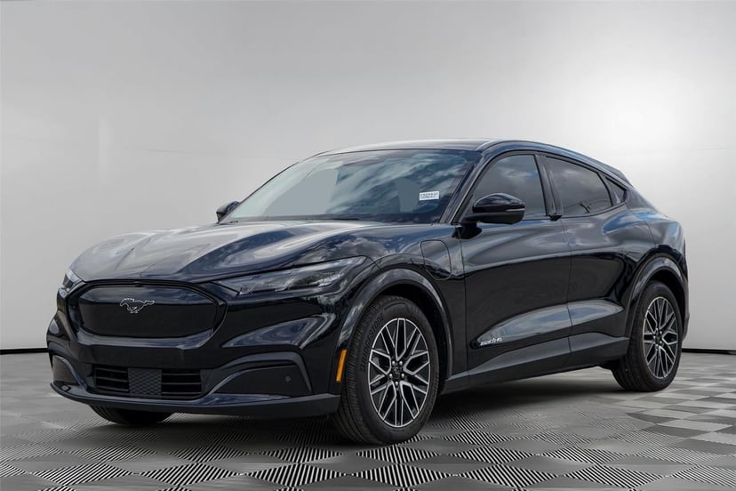 2025 Ford Mustang Mach-E - Image 7