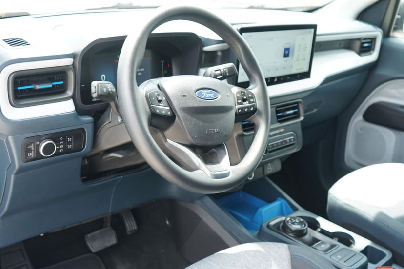 2025 Ford Maverick - Image 9