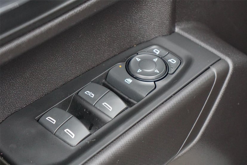 2023 Chevrolet Silverado 1500 - Image 18