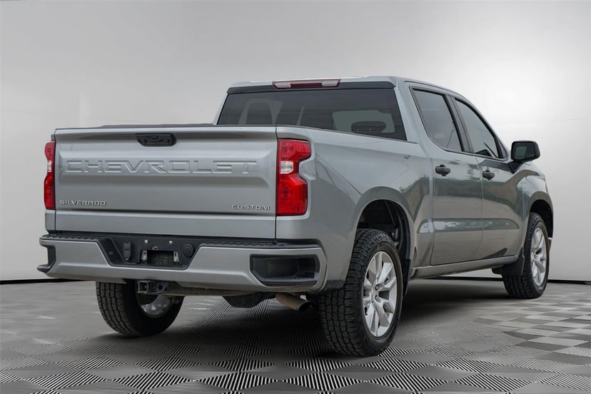 2023 Chevrolet Silverado 1500 - Image 5