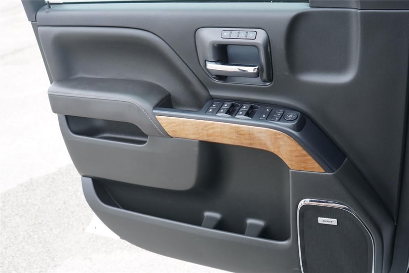 2017 Chevrolet Silverado 1500 - Image 18