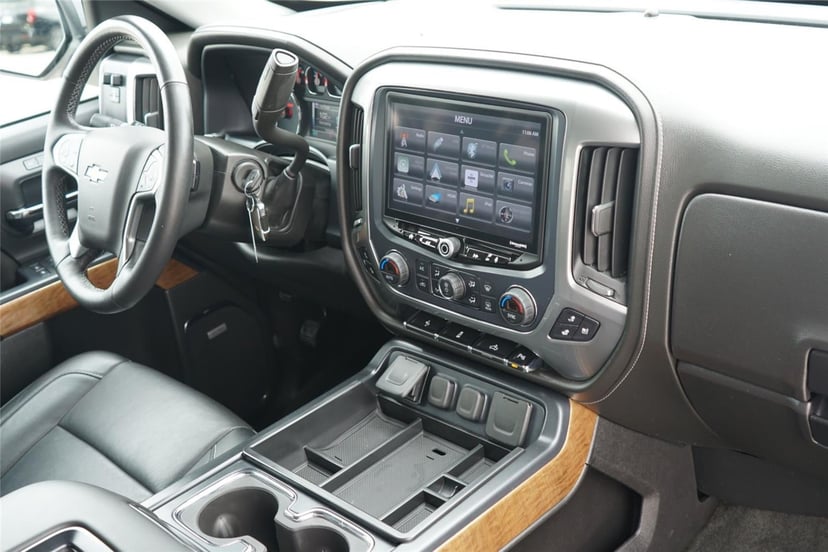 2017 Chevrolet Silverado 1500 - Image 27